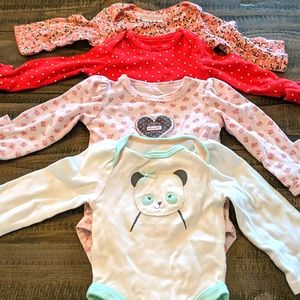 Set of 4 long sleeve onesies girls